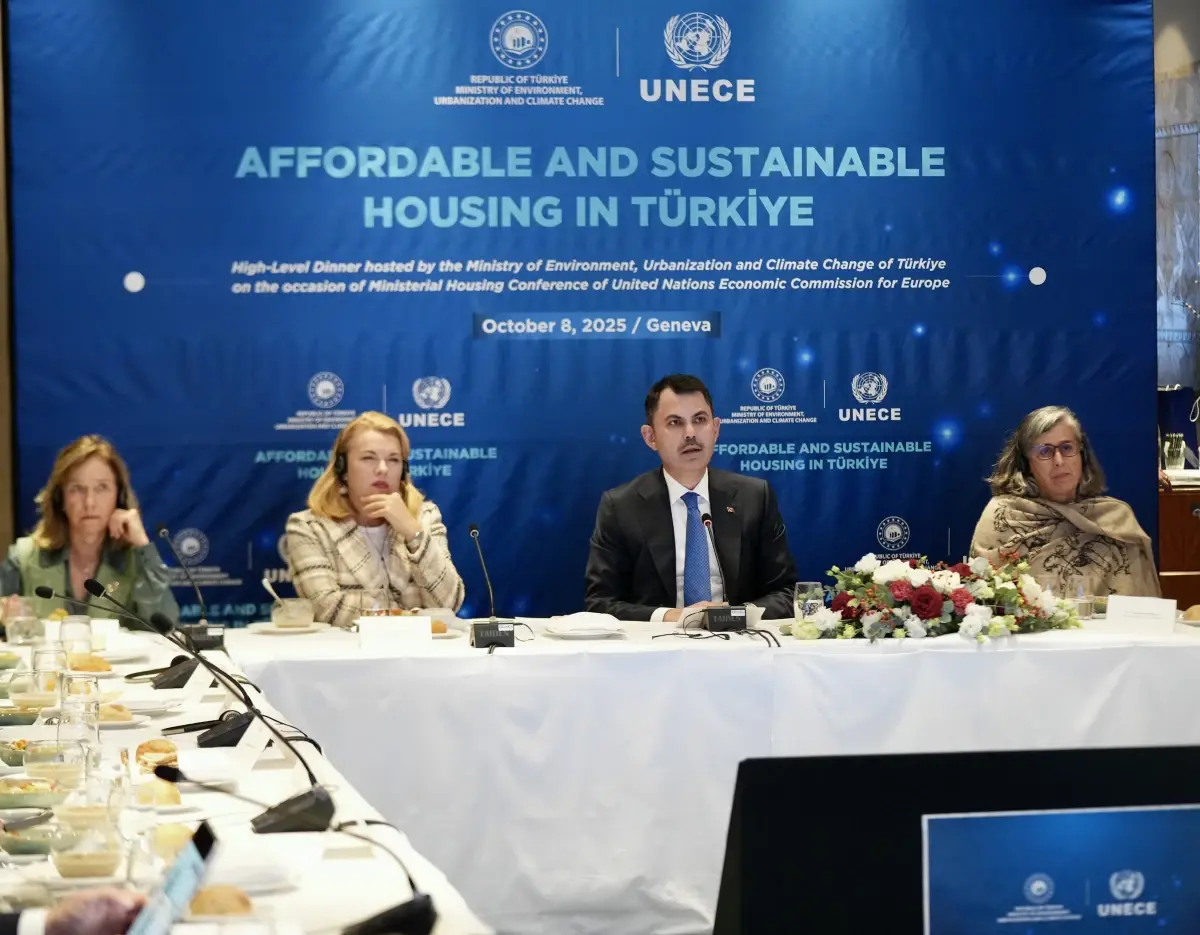 bakan kurum tum ulkeler icin afet yonetiminde ender rastlanan bir hiz ve kapsam ornegi sunuyoruz 3yrNKuug