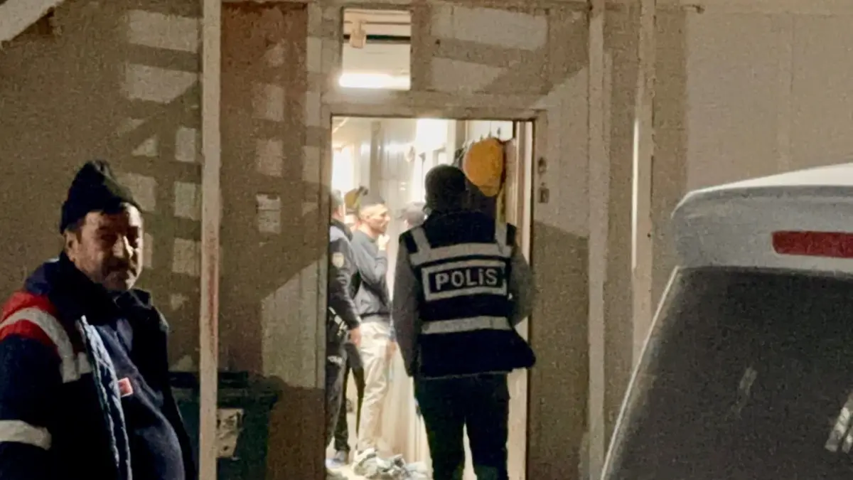 isci hastanede hayatini kaybetti N47jsfUP.jpg