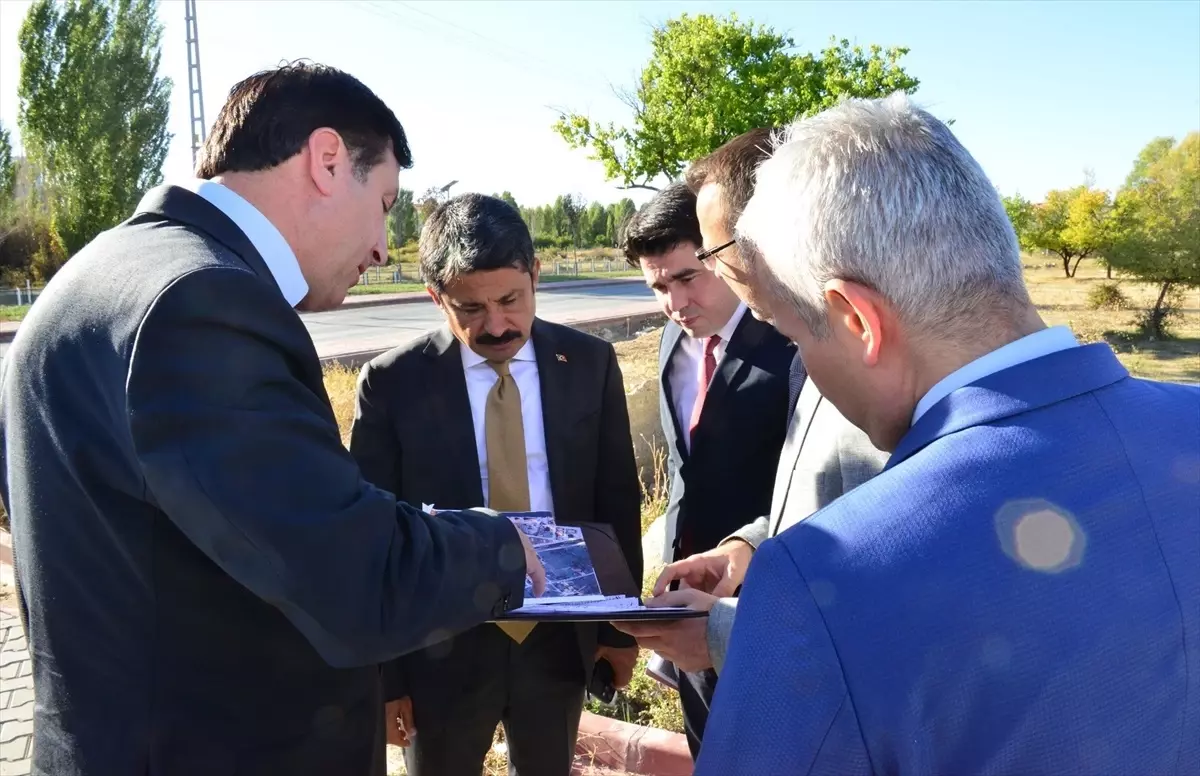 kirsehir valisi demiryurekten saglik ve kurum ziyaretleri p5UFUIe1