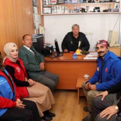 oltu genclik merkezinden gazeteci dursun murat aydina anlamli ziyaret gz2FrkAY.jpg