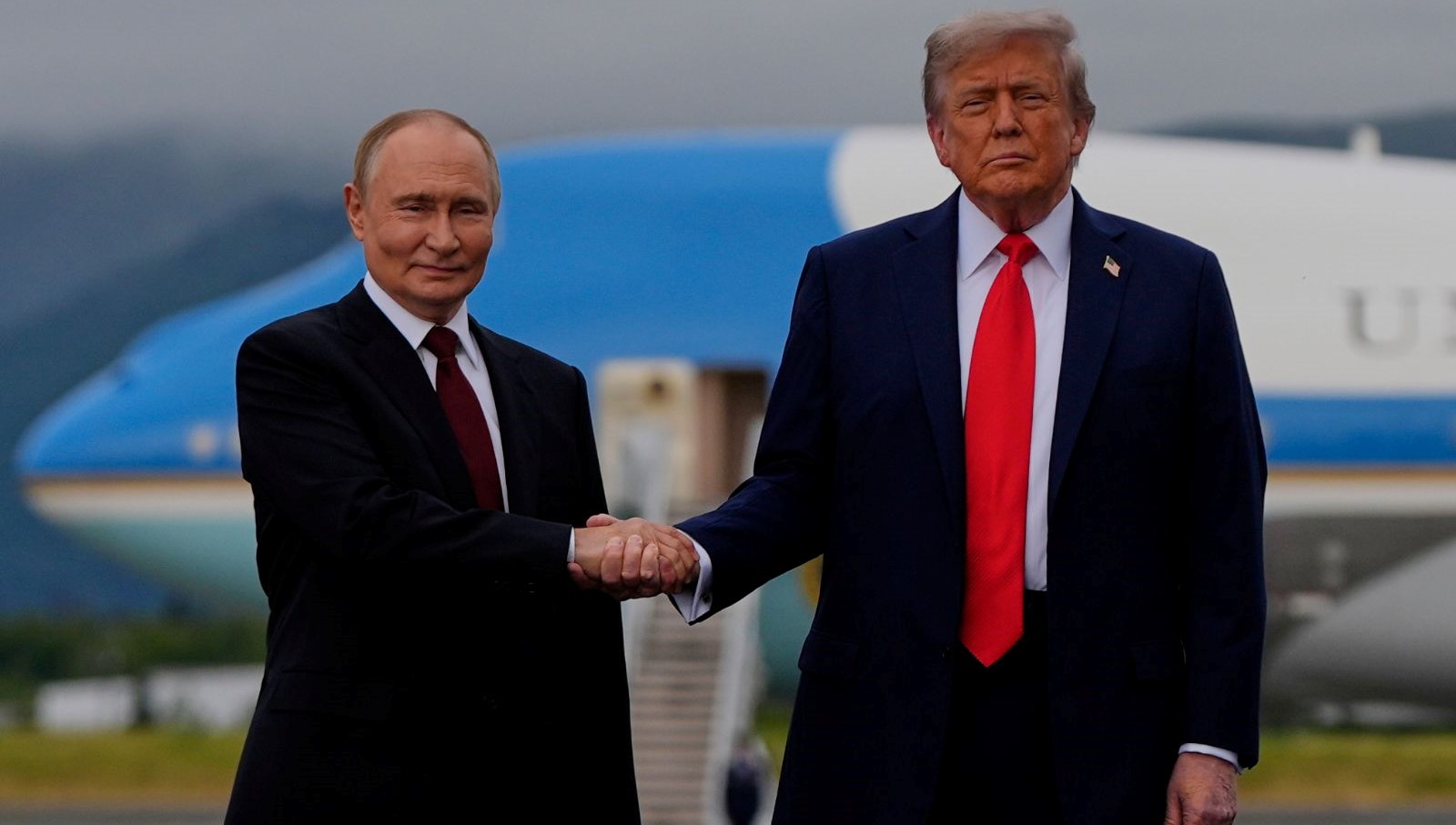 trump ile putin arasinda mini zirve aciklama yapacagim reaYzLY4.jpg