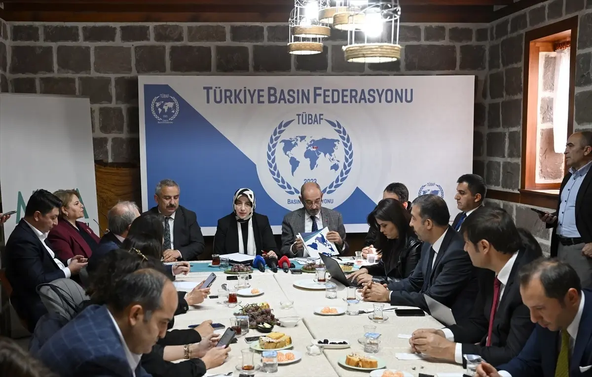 yeni anayasa cagrisi aRJKrQzw.jpg