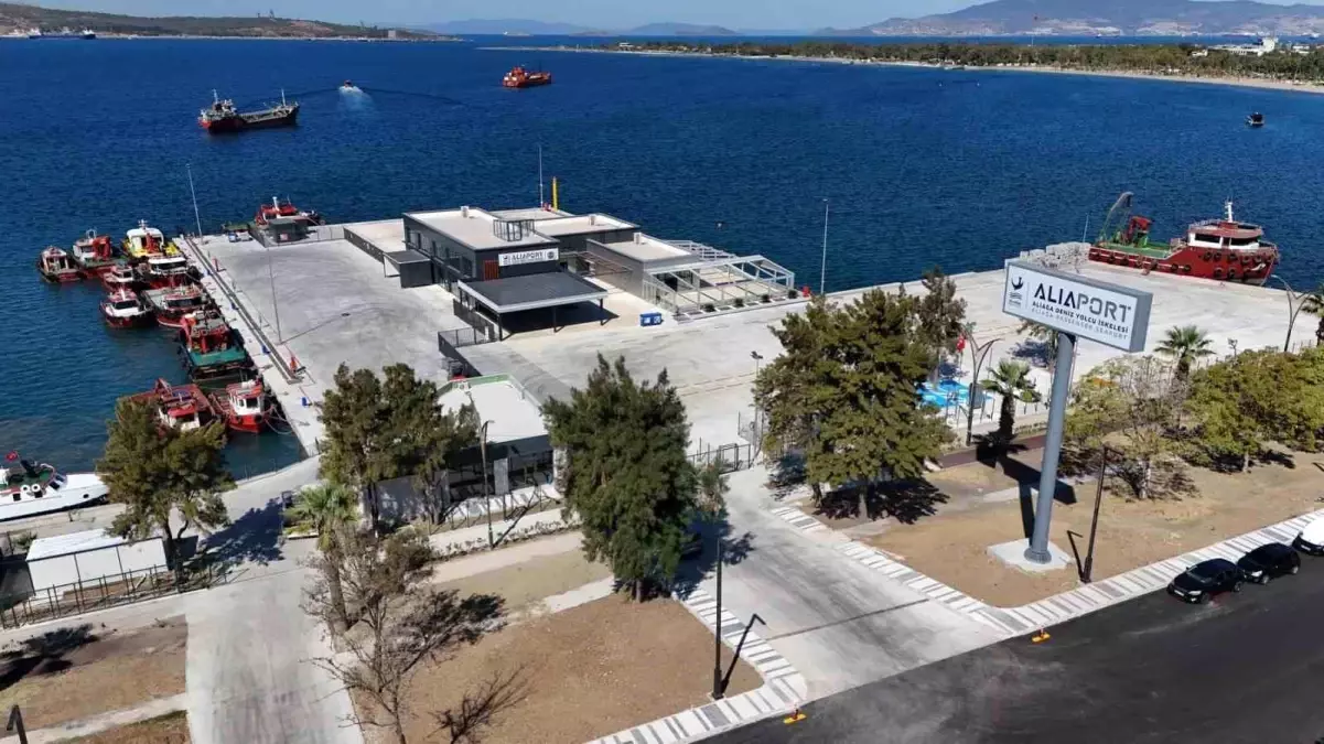 aliagada yeni deniz yolcu iskelesi hizmete girdi Tfkfbw6v.jpg