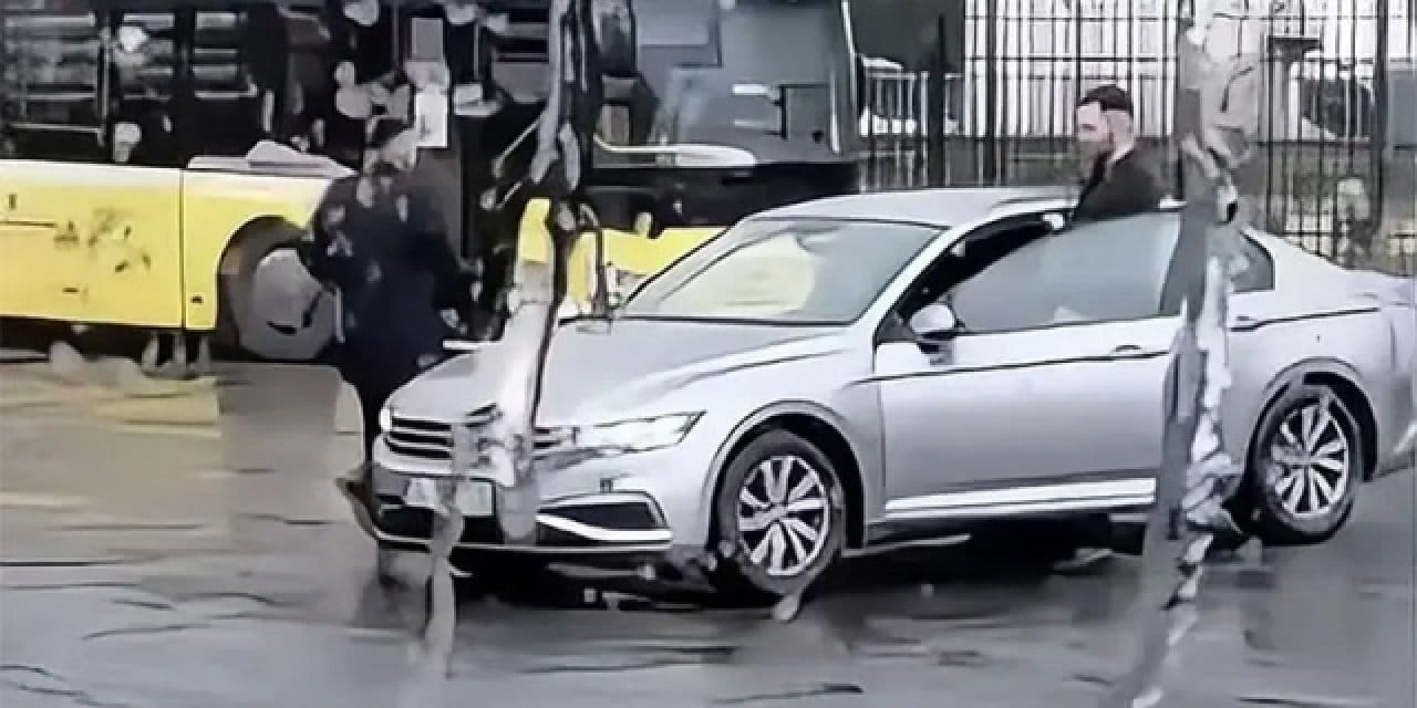 İETT durağında havaya sıkmışlardı: 2 şüpheli yakalandı