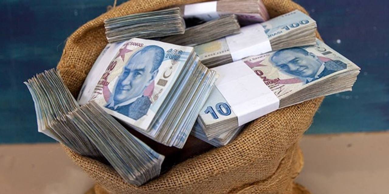 Hazine borçlandı: 71 Milyar TL’yi geçti